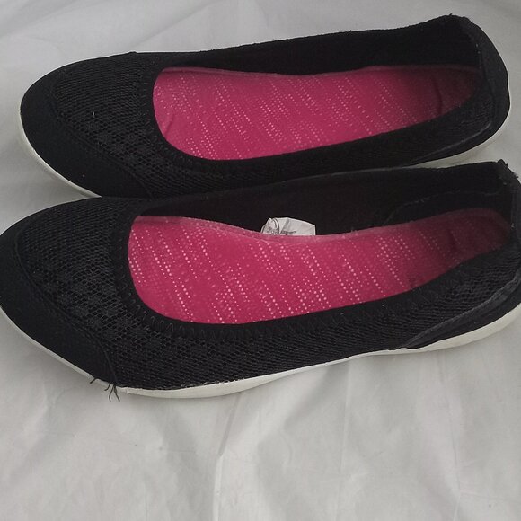 No Deja Marca women's sneakers size 8.5 soft perfect condition. - Picture 2 of 4